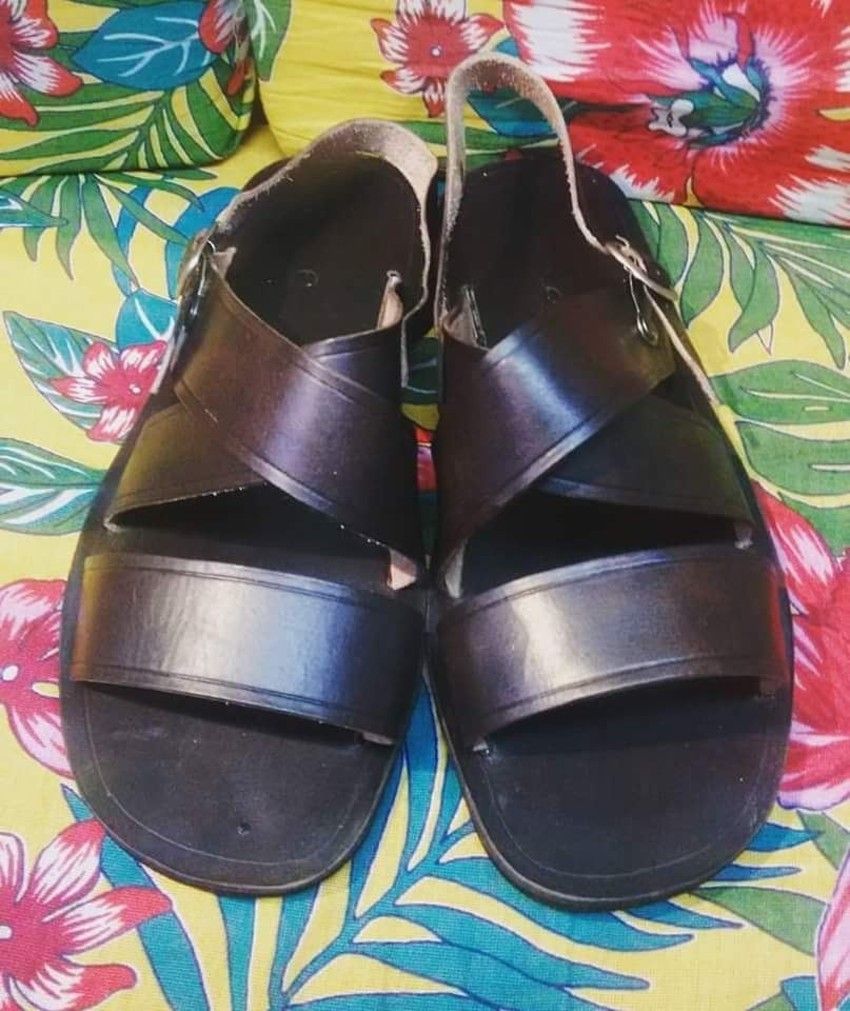 Sandália masculina X